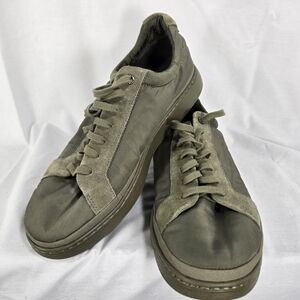 Ugg Men's 9 Olive Green Sneakers Low Top Lace Up Padded Tongue Shoes No Box